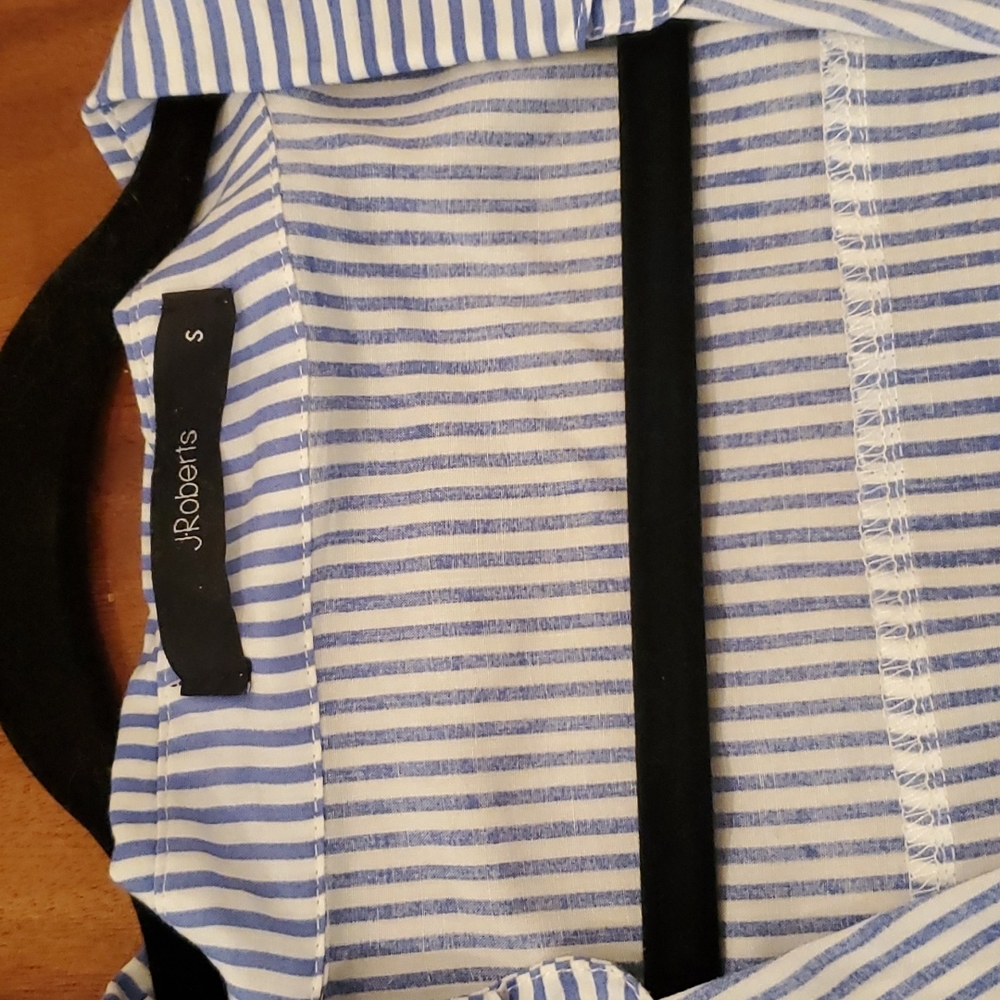 Blouse - Picture 2 of 6